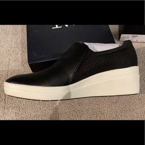 Naturalizer Sierra black shoes - NEW